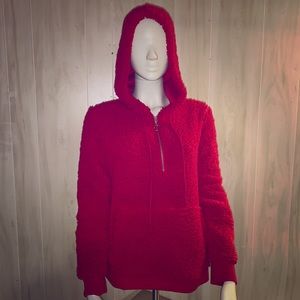 Red “teddy” pullover | Sz large